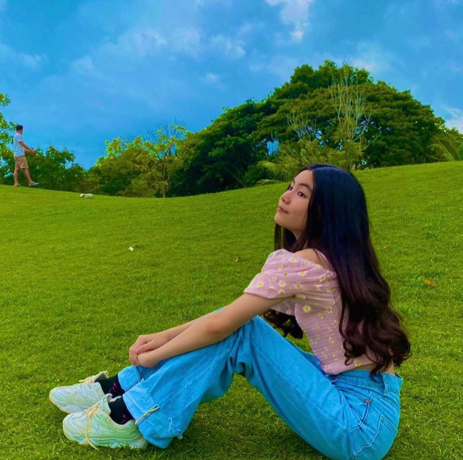 Gái út nhà Quyền Linh khoe ảnh xinh không tì vết: Lọ Lem được ví như Hoa hậu thì Hạt Dẻ cũng phải Hoa khôi-3