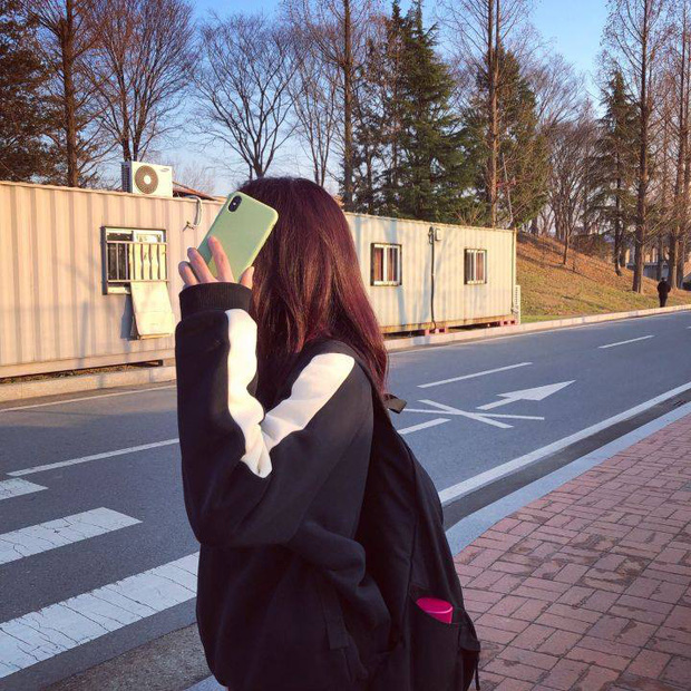 Dũng cảm công khai mặt mộc đầy mụn, cô gái chua chát: Ngũ quan đẹp mà da xấu thì cũng... vứt đi!-5