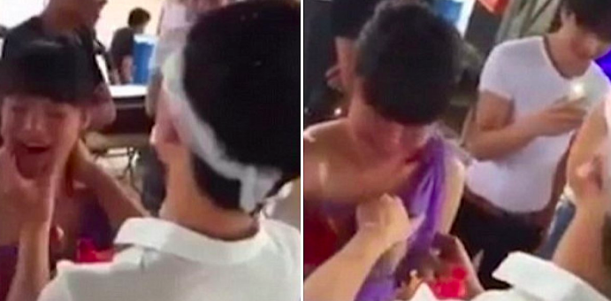 Chú rể bắn cung vào cô dâu, bố chồng hôn cô dâu... những phong tục cưới kỳ quái và gây sốc nhất thế giới-11