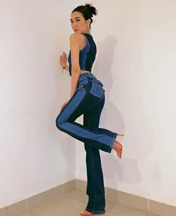 Đụng hàng loạt sao Việt trắng trẻo, hoa hậu Vbiz chứng tỏ da ngăm vẫn vô tư mặc màu nổi-22