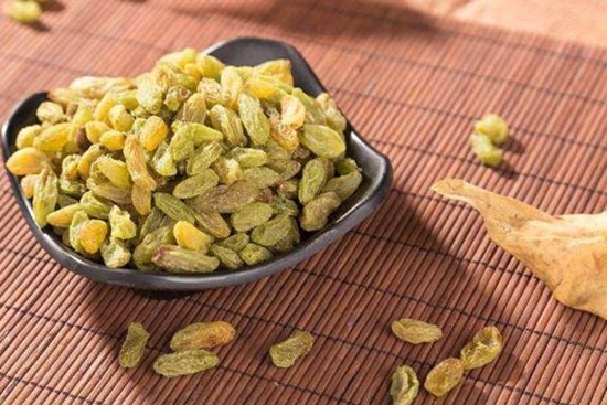 Nho khô không rửa cực bẩn, thêm một bước này ăn thoải mái không phải nghĩ