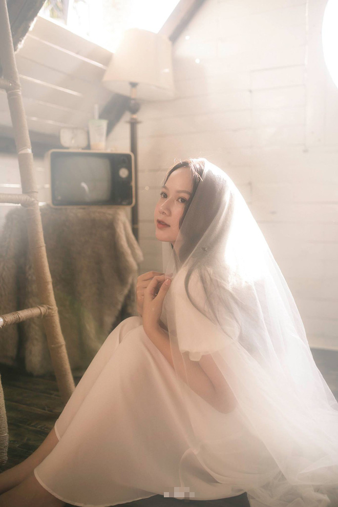 Dàn ngựa chiến 2k gây bão Hoa hậu Việt Nam 2020: Già nửa là gương mặt kỳ cựu, visual và body khiến hội 9x phải e dè-26