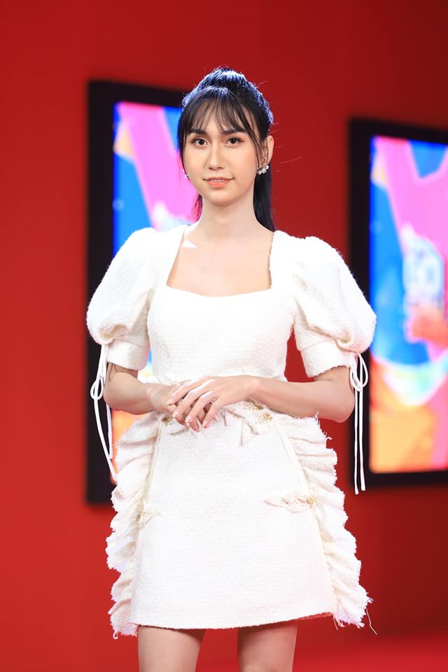 5 lần 7 lượt Lynk Lee ăn diện đặc sệt Hương Giang: Học hỏi phong cách hay muốn làm bản sao của Hoa hậu chuyển giới-2