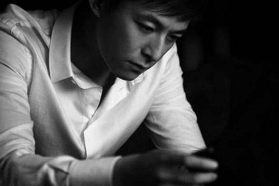 Nghe tin chồng của người yêu cũ mất, tôi vui mừng nghĩ đã giành lại được cô ấy, thế nhưng ngày gặp lại tôi mới thấy hối hận vô cùng