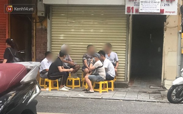 Vụ Lưu Đê Ly và antifan ẩu đả, giật tóc trên phố Hàng Buồm: Công an vào cuộc, nhân chứng kể lại sự việc-6