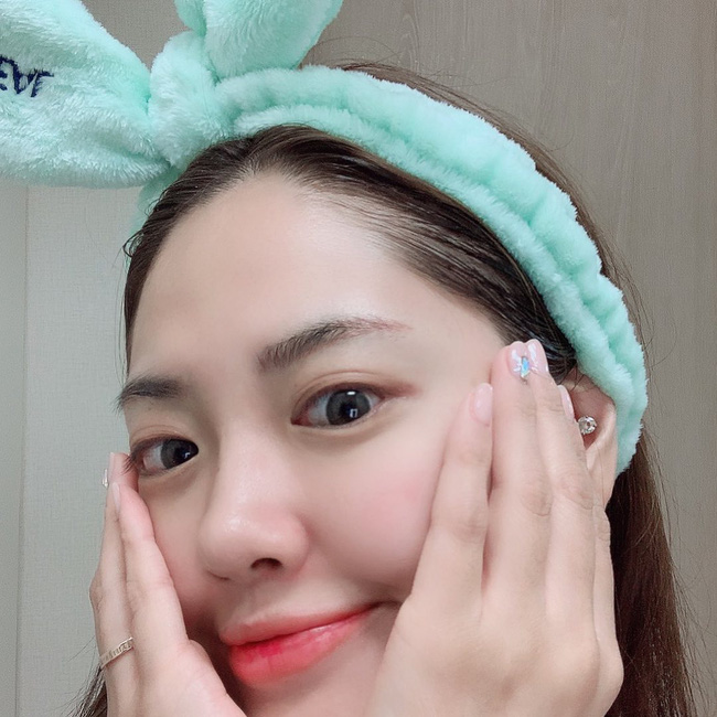 Bác sĩ mách chị em 5 mẹo rửa mặt giúp làm sạch không sót dù chỉ một milimet, da sẽ đẹp lên từng ngày-3