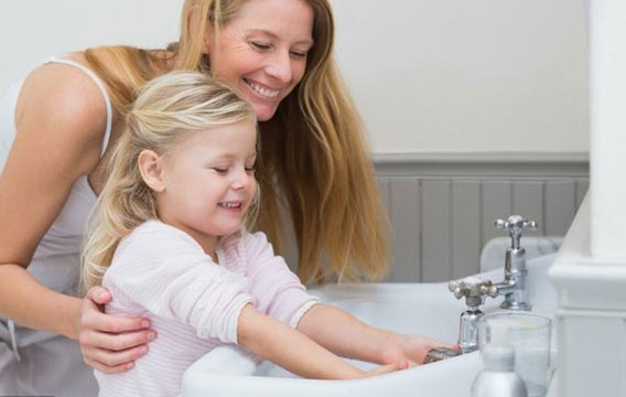 Mẹ ơi tại sao con phải làm việc nhà? Câu nói của người mẹ là câu trả lời hay nhất tôi từng nghe-4