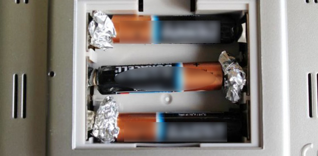 Vo tròn tờ giấy bạc rồi ném vào máy giặt hoặc nồi chảo nấu lâu ngày bị hoen gỉ, điều bất ngờ sẽ xảy ra-7