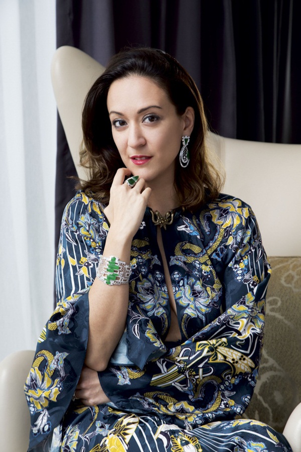 Cháu gái được Vua sòng bài Macau thương nhất: 3 tuổi mồ côi bố mẹ, không được thừa kế tài sản của ông nội, phải tự gây dựng cơ ngơi kếch xù-2