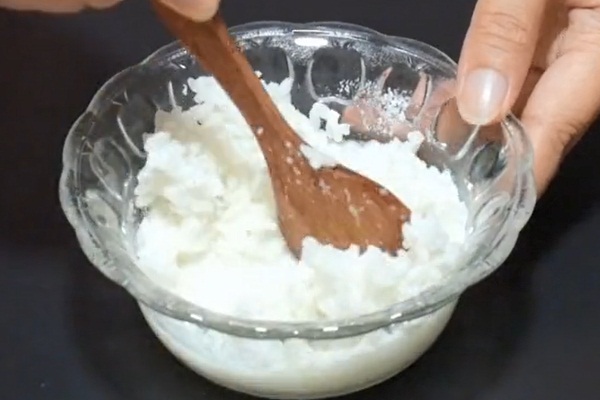 Chồng lấy 1 nắm bột giặt trộn với đường rồi để ở chỗ này, sáng hôm sau lũ kiến mất dạng sạch sành sanh-2