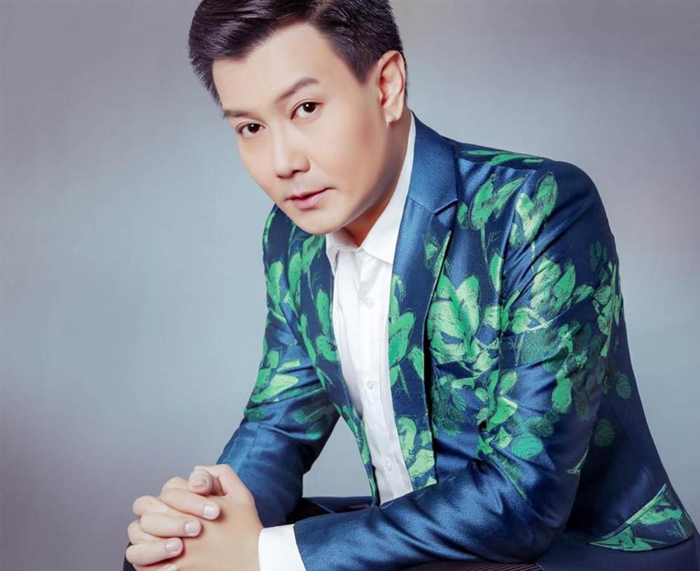 Chuyện về người cha 76 tuổi chăm sóc ca sĩ Tuấn Phương bạo bệnh-2