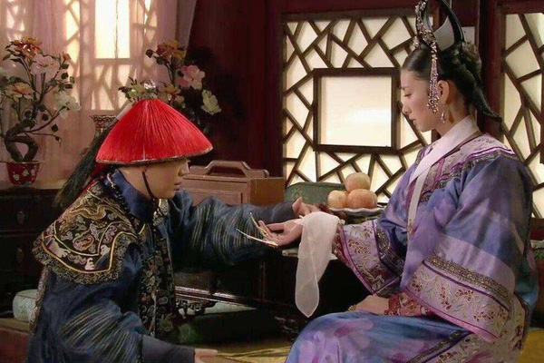 Suy cho cùng thái y cũng là một nam nhân, tại sao Hoàng đế lại không hề lo lắng khi phái họ đến hậu cung xem bệnh cho các phi tần?-1