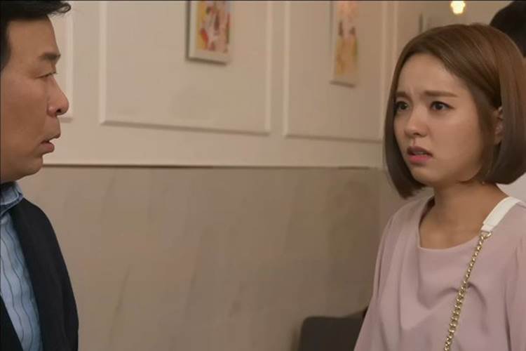 Đang yên lành chồng bỗng tát tôi cháy má, lôi xềnh xệch vào phòng tiết lộ điều kinh khủng-2