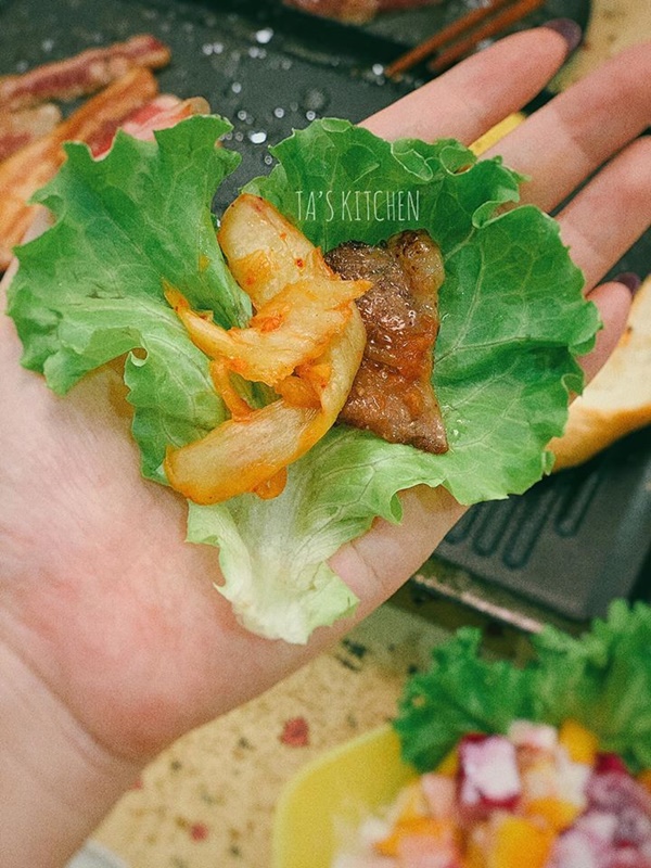 Trời mưa gió lại ở nhà mùa dịch, có món thịt nướng tại gia chuẩn vị nhà hàng thế này thì hợp cảnh lắm đây!-9