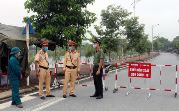 Phát hiện và cách ly 7 người ở Hà Nội đi chung xe từ Đà Nẵng với bệnh nhân Covid-19-1