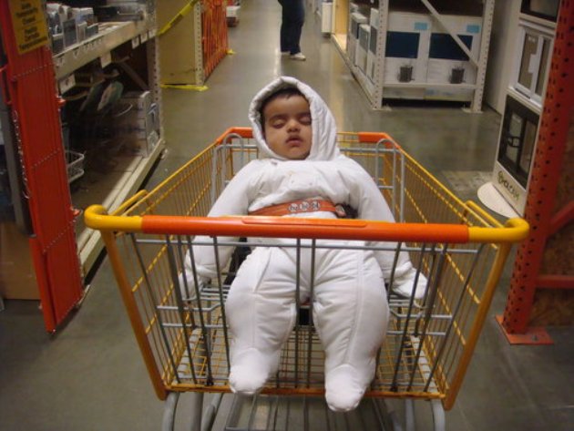 Những tư thế ngủ có thần thái đỉnh cao của các bé, xem xong ai nấy cười té ghế-11