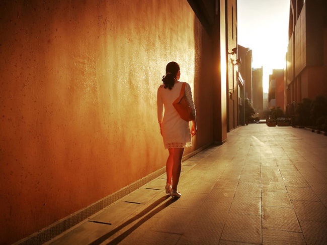 Vụ gã đàn ông gạ con gái người tình gửi ảnh khỏa thân: Vì sao đàn bà 1 lần đò yêu hay tái hôn nhất định không được vội!-2