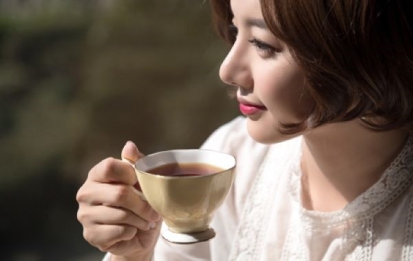 Vụ gã đàn ông gạ con gái người tình gửi ảnh khỏa thân: Vì sao đàn bà 1 lần đò yêu hay tái hôn nhất định không được vội!-3