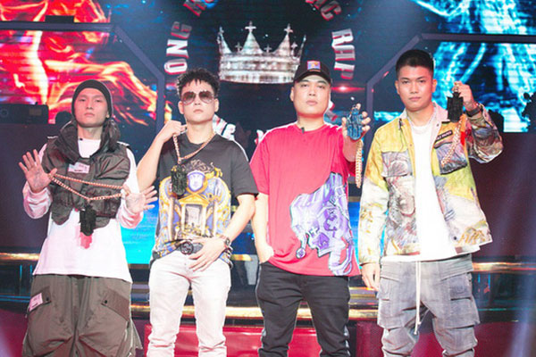 Trấn Thành bị nói miệt thị ngoại hình thí sinh Rap Việt, vô duyên khi mời thức ăn thừa ngay trên sóng truyền hình-4