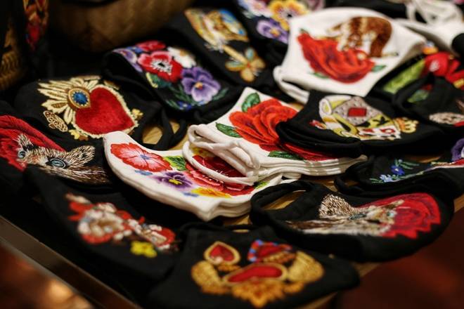 Bán khẩu trang 600 nghìn đồng/chiếc, chủ cửa hàng lý giải bất ngờ-3