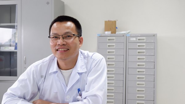 Việt Nam bắt đầu thử nghiệm điều trị Covid-19 bằng huyết tương-1