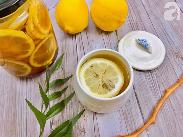 Thời tiết giao mùa ẩm ương” lại thêm dịch bệnh, tốt nhất là có hũ chanh vàng ngâm mật ong để đảm bảo sức khỏe cả nhà các mẹ ạ!-6
