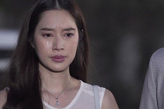 Cứu vợ cũ gặp nạn, người đàn ông gặp rắc rối lớn