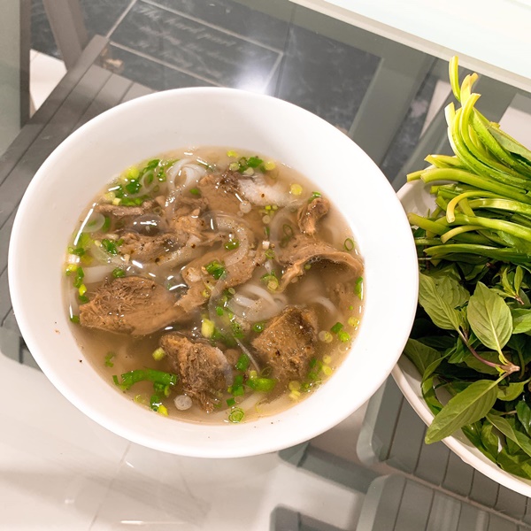 Đón con trai về đoàn tụ, Lê Phương vào bếp là đặc biệt chú ý đến món ngon này-6