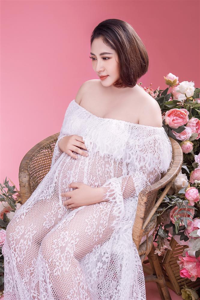 Hoa hậu Đặng Thu Thảo hạ sinh hai quý tử đầu lòng, diện mạo cặp sinh đôi được hé lộ khiến nhiều người thích thú-6