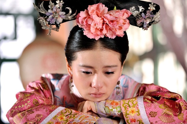 Chuyện về nàng phi tần tội nghiệp của Hoàng đế Càn Long: Sống lặng lẽ ở hậu cung gần 20 năm, đến khi được sủng ái thì không may chết đuối-2