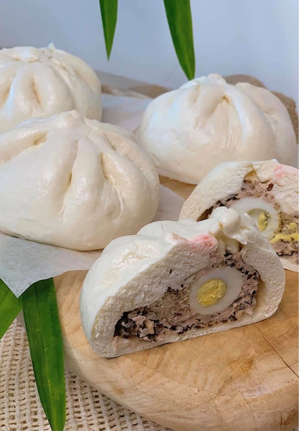 Thanh Hằng đu trend làm bánh Trung thu sớm, nhìn thành quả cũng rất gì và này nọ chứ chẳng đùa-7