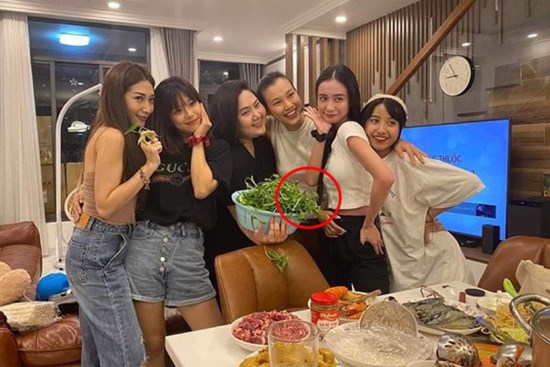 Á hậu Hoàng Oanh bất ngờ xuất hiện với thân hình mảnh mai không còn bụng bầu, nghi vấn đã âm thầm sinh con?