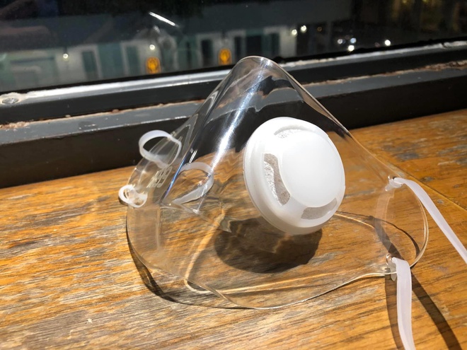 Khẩu trang trong suốt, nhận diện khuôn mặt giá cao vẫn cháy hàng mùa COVID-19: Liệu có an toàn và có tác dụng ngừa virus không?-2