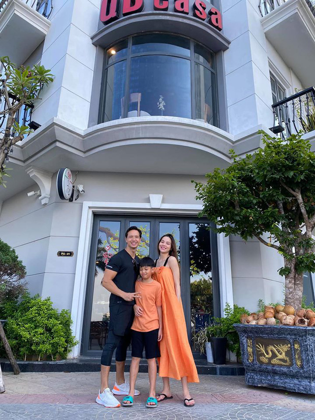 Kim Lý khiến Hà Hồ phải than trời vì câu nói ngọt ngào, tiết lộ học tiếng Việt cực chăm để hiểu bài hát của nửa kia-4