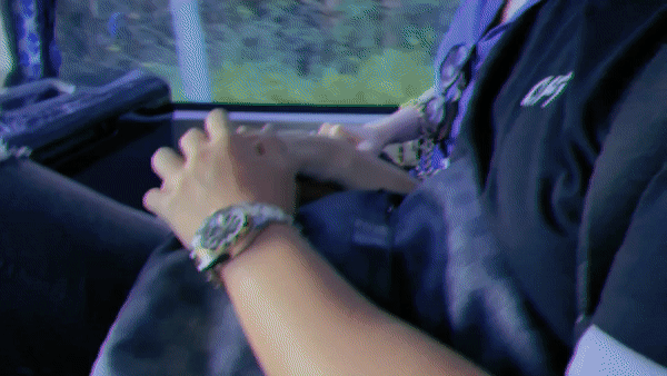 Hòa Minzy tung clip cực tình tứ đã ém hàng từ lâu của Hương Giang và đại gia Singapore Matt Liu-1