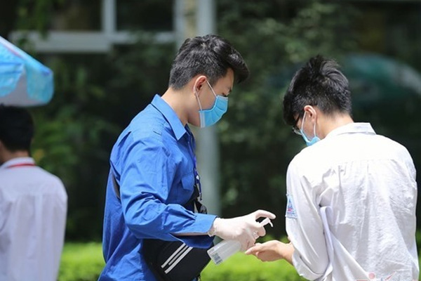 Dự báo thời tiết 10/8, Bắc Bộ nắng nóng, Nam Bộ mưa giông-2