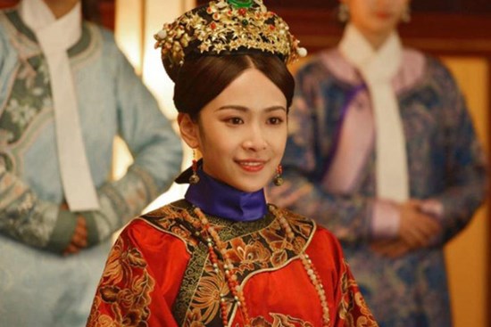 Chuyện về nàng phi tần tội nghiệp của Hoàng đế Càn Long: Sống lặng lẽ ở hậu cung gần 20 năm, đến khi được sủng ái thì không may chết đuối