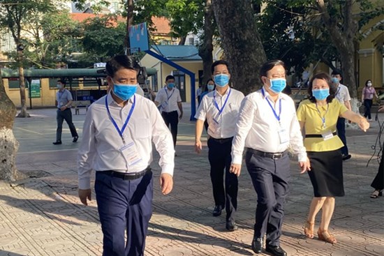 Chủ tịch Hà Nội đề nghị xét nghiệm lại PCR cho 3 thí sinh ở điểm thi Phan Đình Phùng