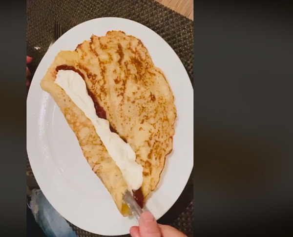 Đoan Trang khoe chồng Tây trổ tài làm bánh ngon bá cháy, chị em thi nhau vào khen ngợi đã đẹp trai còn nấu ăn giỏi-4