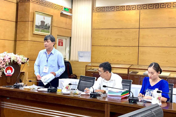 Thí sinh bị đình chỉ vì mang điện thoại vào phòng thi-2