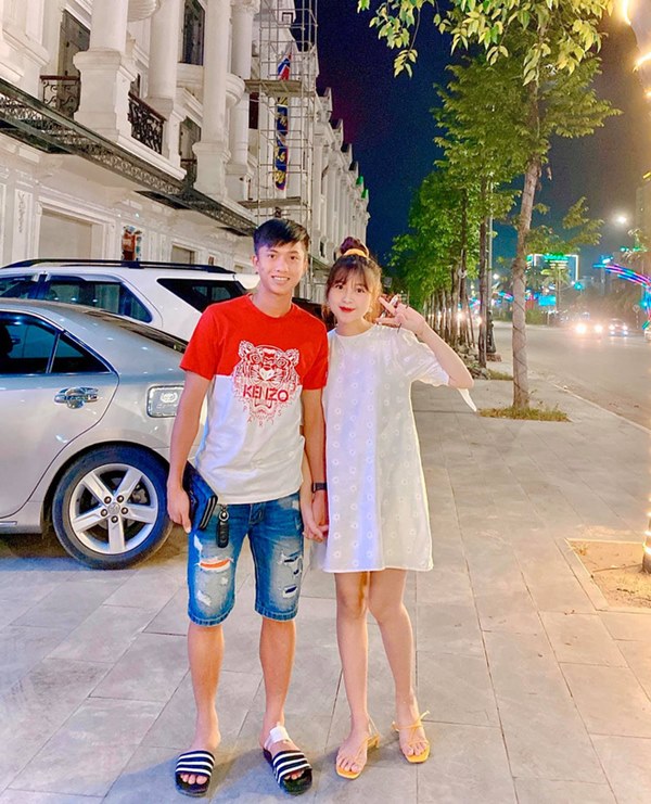 Bà xã Văn Đức khoe nhan sắc rạng rỡ, không nói đố ai biết mới sinh được 2 ngày-3