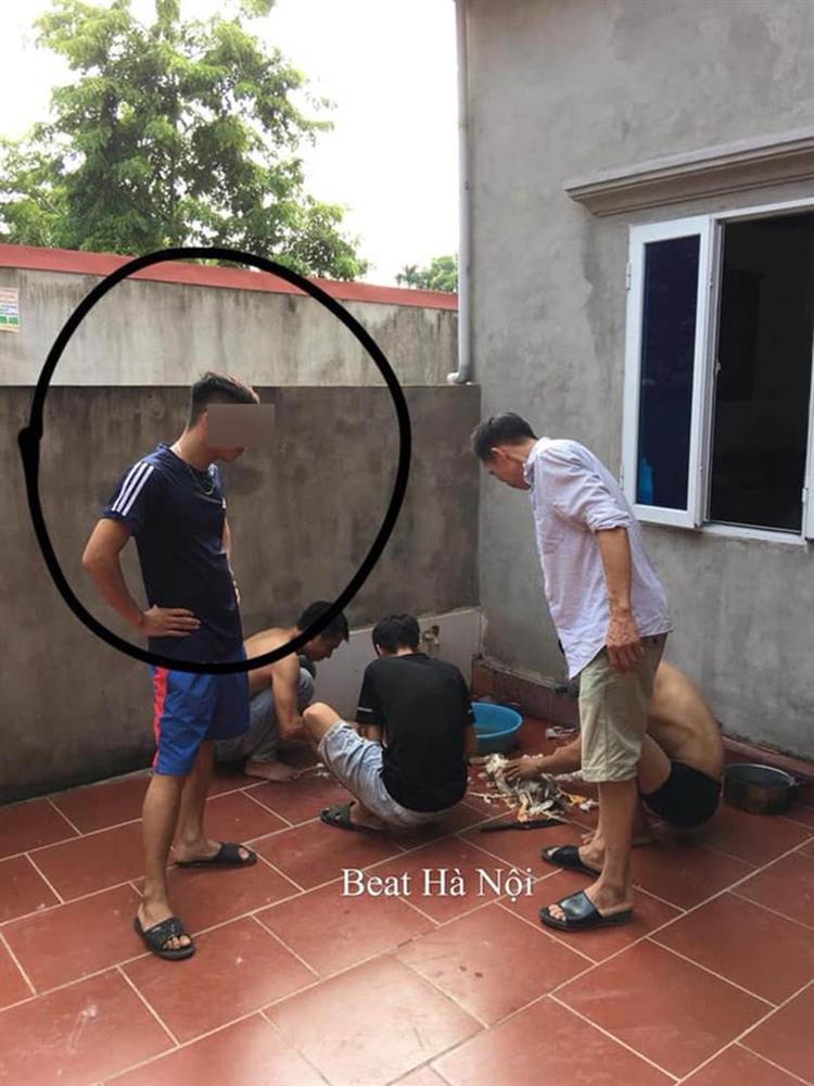 Xôn xao chuyện chàng rể út được bố vợ gọi sang làm thịt vịt nhưng lại đáp trả thẳng thừng đến ăn cho là may, thanh niên giờ ai biết thịt vịt gây tranh cãi-1