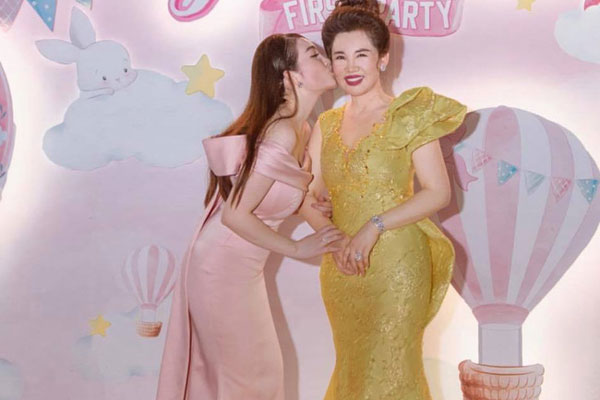 Bà nội 53 tuổi nhưng nhan sắc, vóc dáng vẫn như gái đôi mươi: Thời gian bỏ quên cô ấy mất rồi!-13