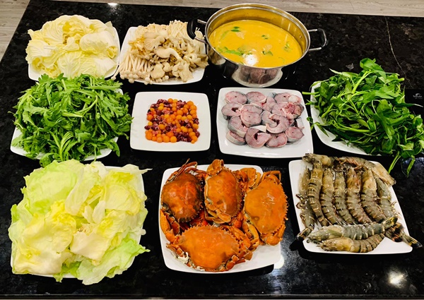 Là mẫu phụ nữ hiện đại nhưng Lã Thanh Huyền đã vào bếp là nấu toàn món ngon-12