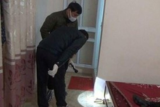 Thi thể bé gái 3 tuổi trong tủ quần áo ở TP.HCM