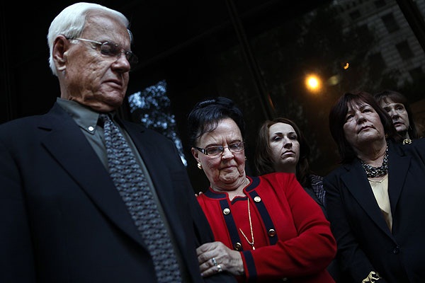 Ông bố chỉ đích danh nghi can sát hại con gái nhưng không một ai tin, sau 25 năm tên sát nhân lộ diện khiến tất cả choáng váng-6