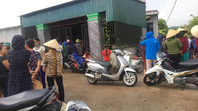 Vụ mẹ khóa trái cửa tự thiêu sống cùng 3 con nhỏ ở Hà Tĩnh: Người mẹ đã tử vong-1