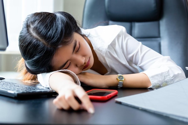 Khi ngủ để 4 vật này càng xa giường càng tốt, nhưng 2 vật để cạnh giường tốt hơn uống thuốc bổ-5