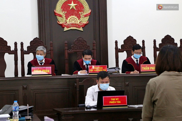 Xét xử phúc thẩm vụ học sinh trường Gateway tử vong trên xe đưa đón: Bị cáo Nguyễn Thị Bích Quy kêu oan-4