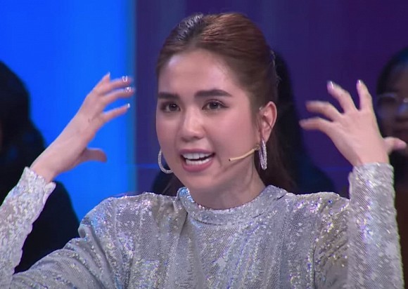 Ngọc Trinh gây sốc với phát ngôn Đàn ông yếu sinh lý mới thích sống ảo, khoe body?-3